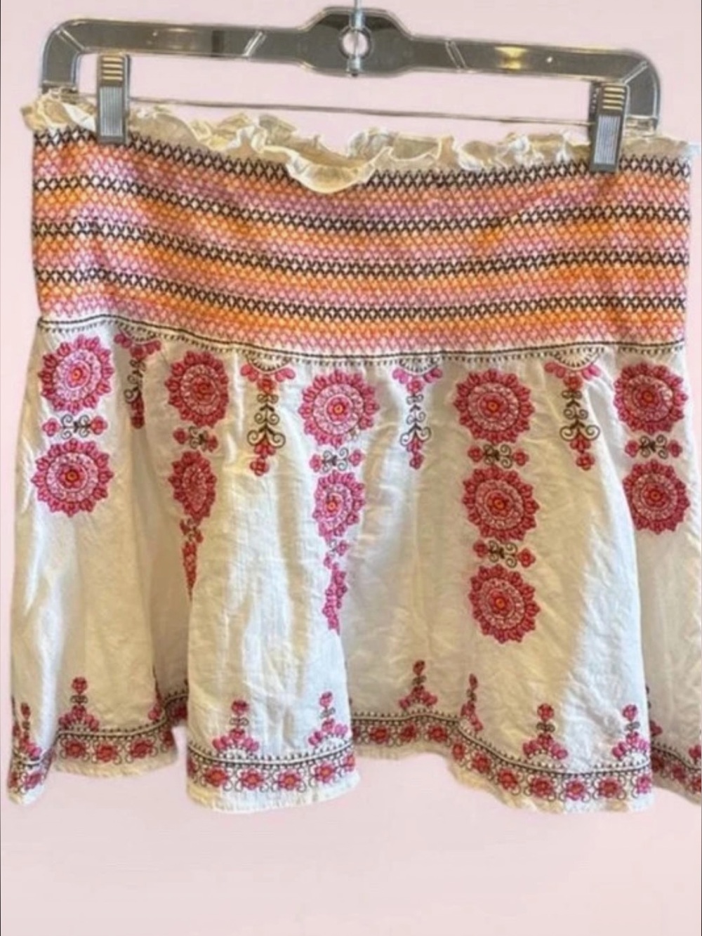 Vintage Y2K BCBGMAXAZRIA White Pink Cotton Floral Embroidered Tube Top Medium